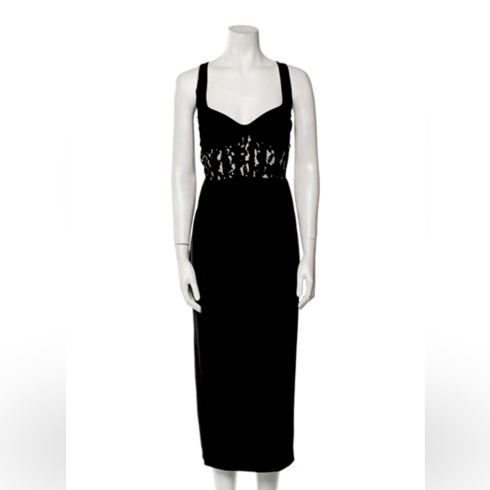 Bardot - SEXY Little black dress.